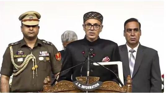 उमर अब्दुल्ला बने जम्मू-कश्मीर के नए मुख्यमंत्री, सरकार में शामिल नहीं हुई कांग्रेस