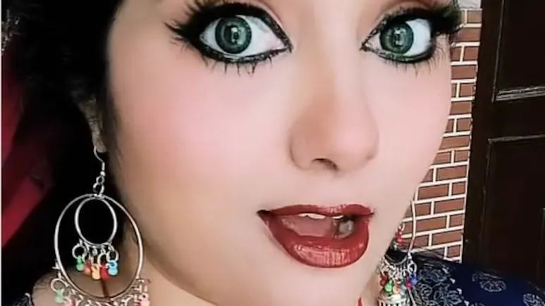 हूबहू श्रीदेवी है ये लड़की, वही आंखें वही एक्सप्रेशन, सोशल मीडिया यूजर्स बोले- दूसरी श्रीदेवी