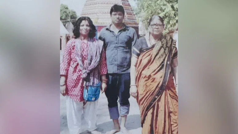 खुदकुशी या… झारखंड सिविल सेवा की पहली महिला टॉपर, अफसर भाई और मां की मिली लाश, मिस्ट्री क्या?