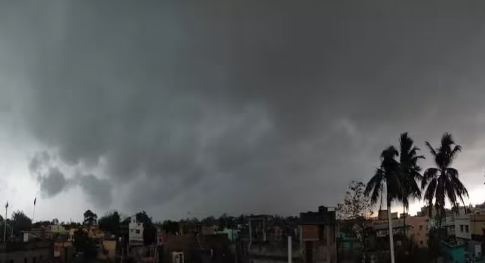 झारखंड में मौसम बदलेगा: आज से राज्य के कई इलाकों में बारिश के आसार