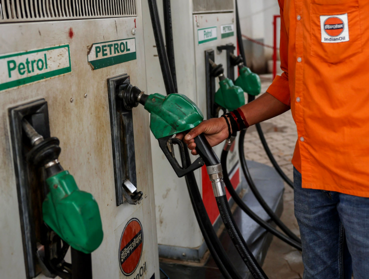 Petrol diesel excise duty cut India