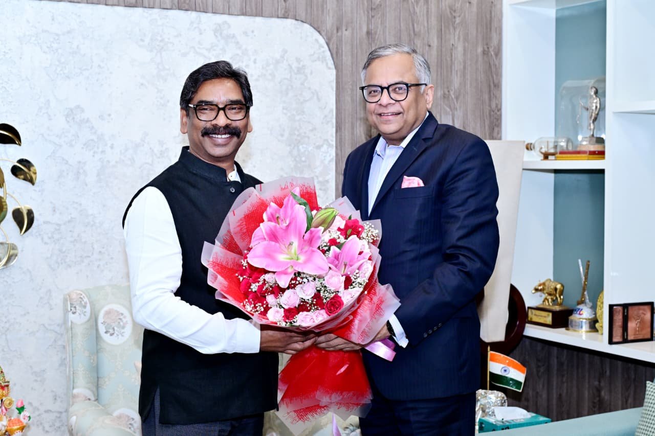 झारखंड में बड़े निवेश पर मंथन: मुख्यमंत्री हेमन्त सोरेन और टाटा समूह के चेयरमैन एन. चंद्रशेखरन की अहम बैठक