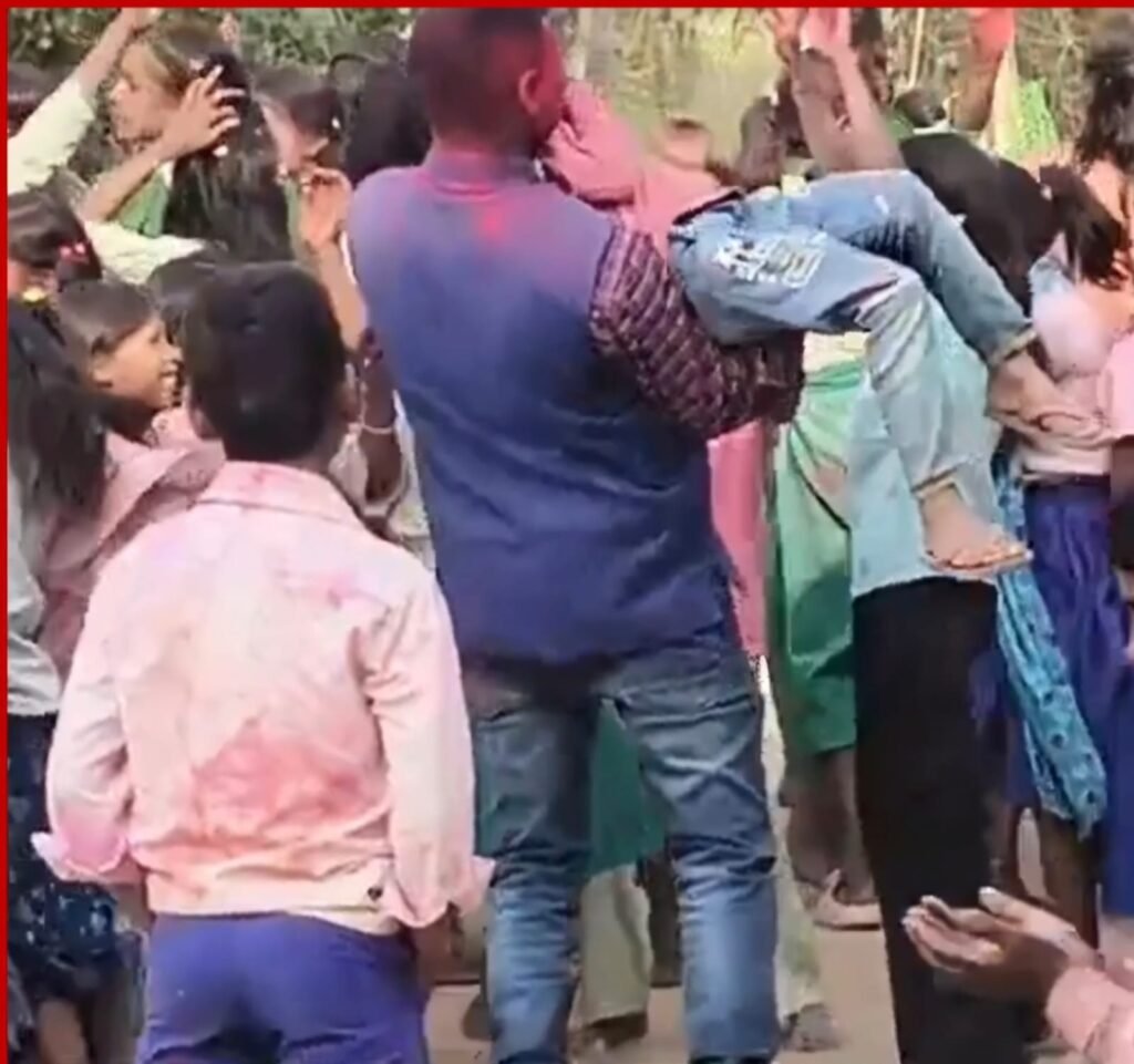 Jharkhand School Viral Video
