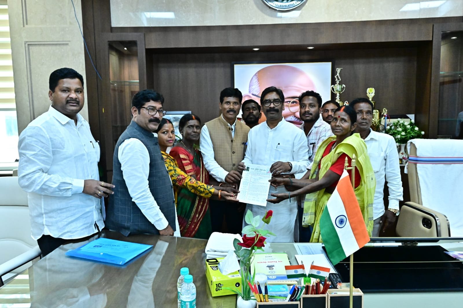 Hemant Soren Sarna delegation meeting