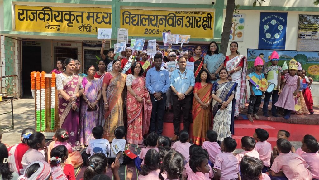 2 lakh students school event Jharkhand