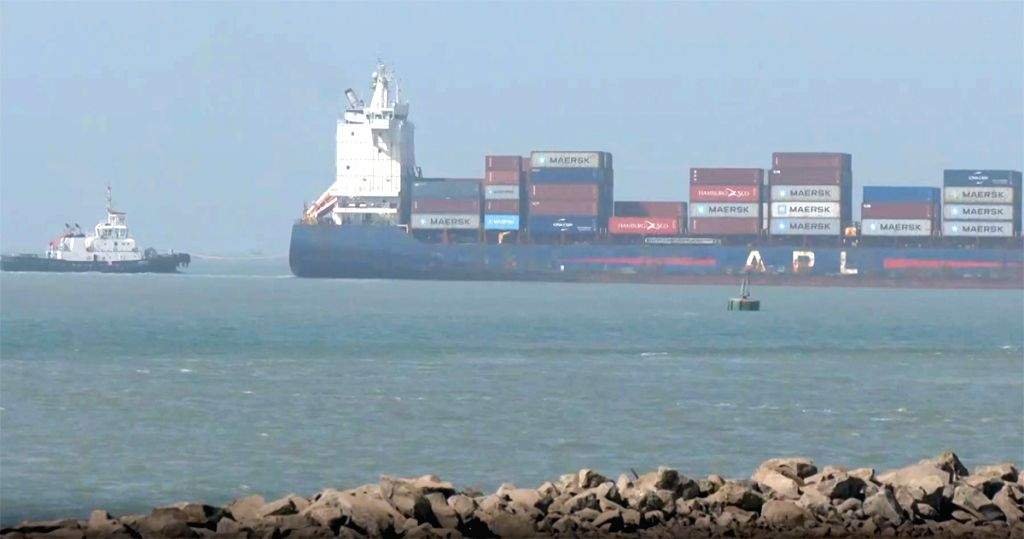 होर्मुज पार कर भारत पहुंचा ‘शिवालिक’, 45 हजार टन LPG के साथ राहत की खबर