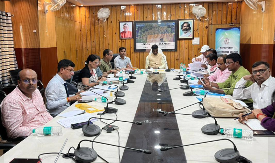 निजी स्कूलों पर सख्ती: अब 2 साल से पहले 10% से ज्यादा फीस बढ़ाना मना School fee increase limit 10 percent