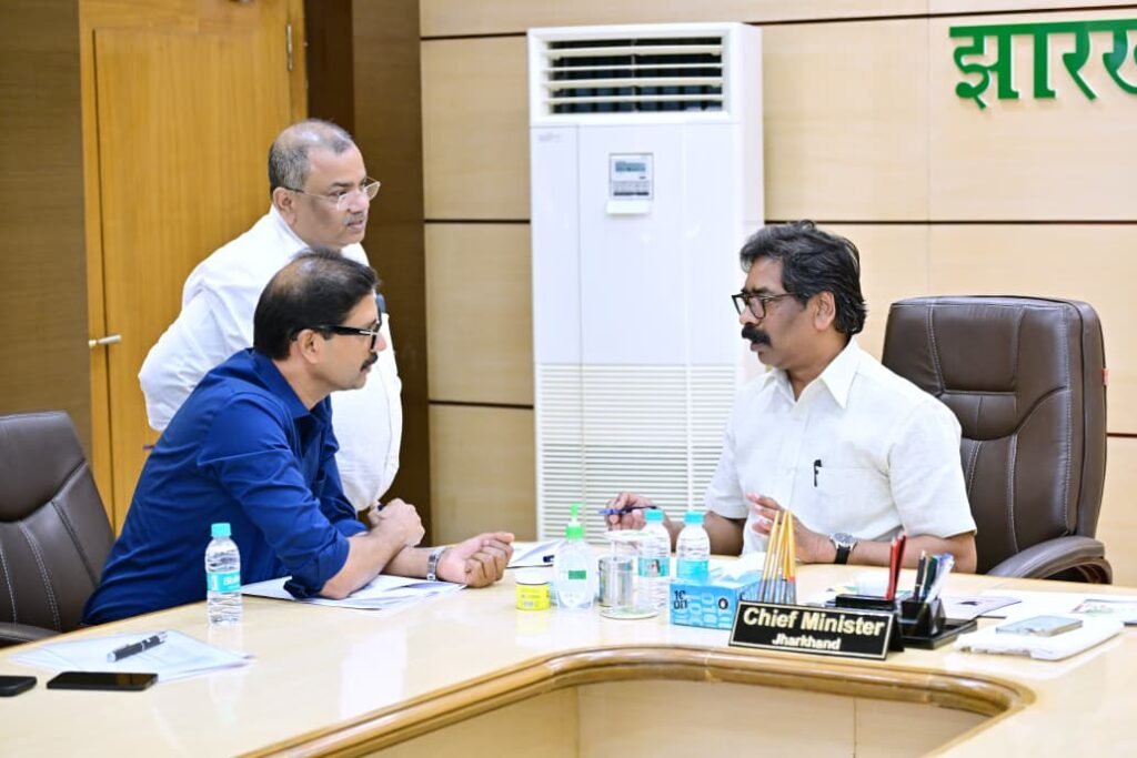 hemant soren ngo schemes review