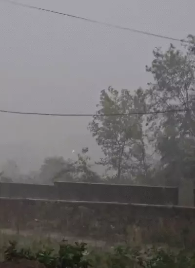 Jharkhand Weather Alert Orange Alert Ranchi 13: आज-कल 13 जिलों में आंधी-बारिश, 50-60 km/h रफ्तार हवाएं, वज्रपात की चेतावनी