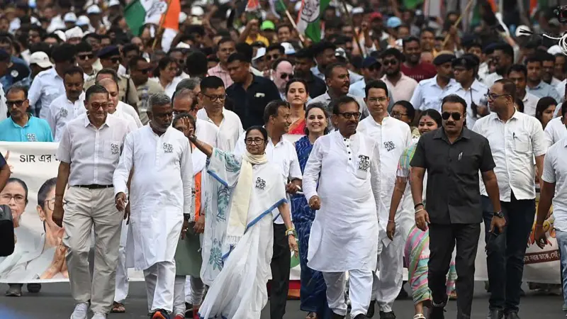 Congress and TMC Merger: विलय की अफवाहों पर क्या बोले राजनीतिक विश्लेषक? – 6 बड़ी संभावनाएं (2026) Congress and TMC
