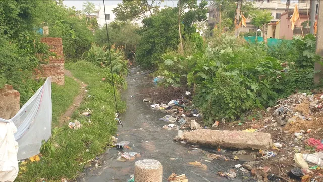 Ranchi Atikraman Update: नदी-नालों पर बने अवैध मकान और अस्पताल टूटेंगे, सीएम के आदेश के बाद प्रशासन एक्टिव Ranchi Atikraman Update