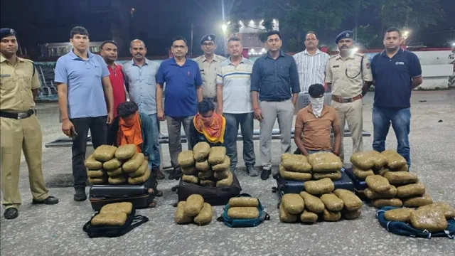 Operation Narcos: रांची में 61 किलो गांजा जब्त, 30.50 लाख की तस्करी का पर्दाफाश, बिहार के 3 तस्कर गिरफ्तार Operation Narcos