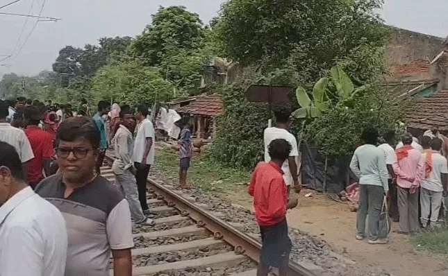 Parsudih Police Station Area: अवैध संबंध के शक में डेकची से पीट-पीटकर हत्या – आरोपी गिरफ्तार (2026) Parsudih Police Station Area