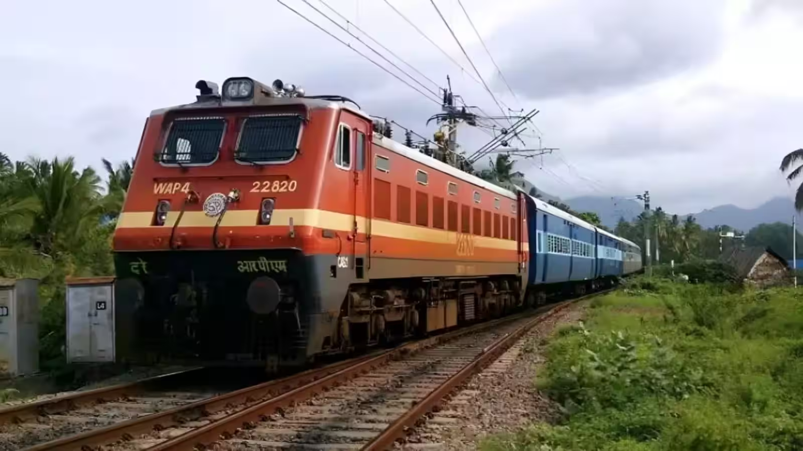 झारखंड में 4 MEMU ट्रेनों का परिचालन प्रभावित, गोमो-मुरी तक ही चलेंगी ट्रेनें
