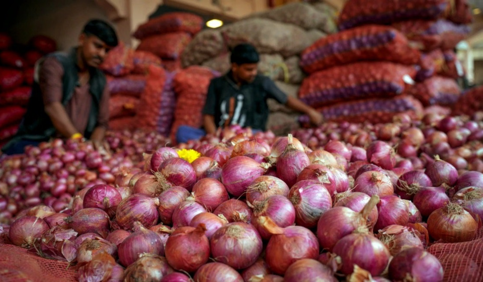प्याज ने बिगाड़ा किचन का बजट, 3 महीने में 82% बढ़े दाम; जानिए कब मिलेगी राहत