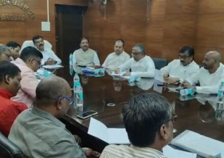 Election Pathshala meeting at polling stations in Jharkhand on November 4 for voter list SIR review.Jharkhand Election Pathshala