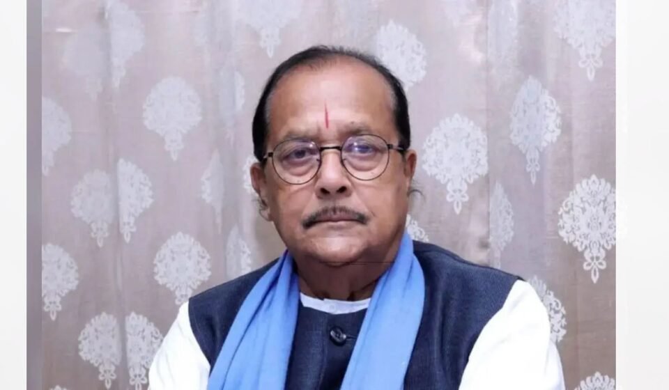 Jharkhand Finance Minister Radhakrishna Kishore calls for administrative reforms and extended HRMS portal access.