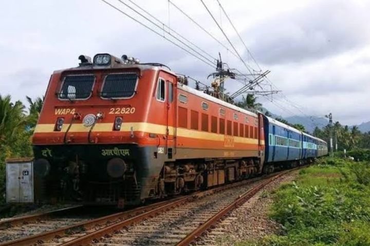 Ranchi Purnia Court Puja Special Train announced for Diwali and Chhath festivals in November 2026.Ranchi Purnia Court Special Train