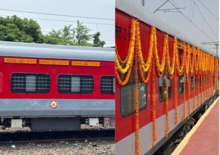Santragachi-Khati Pura Express train at Ranchi railway station during its inaugural service to Rajasthan.Santragachi Khati Pura Express